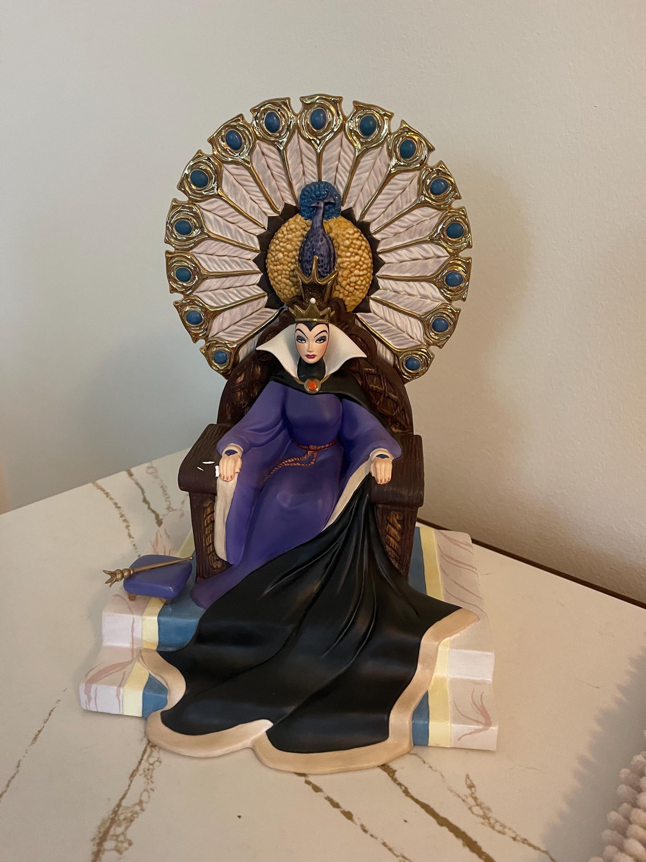 WDCC “Enthroned Evil”(Snow White Evil Queen) - Villains Sculpture -  w/Box and COA - D.D.