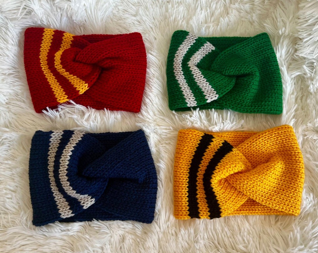 【DISCERNMENT】Creed Mash Round Knit PATTERN Wizarding Inspired House Twisted Headband Circular