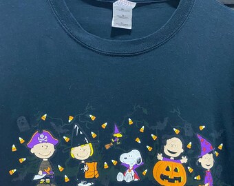 Vintage 00s Snoopy Peanuts Halloween Shirt Size XL