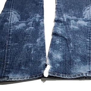 True Religion Joey Jeans Blue Distressed Flap Pocket Bell Bottom 30Wx34L image 12