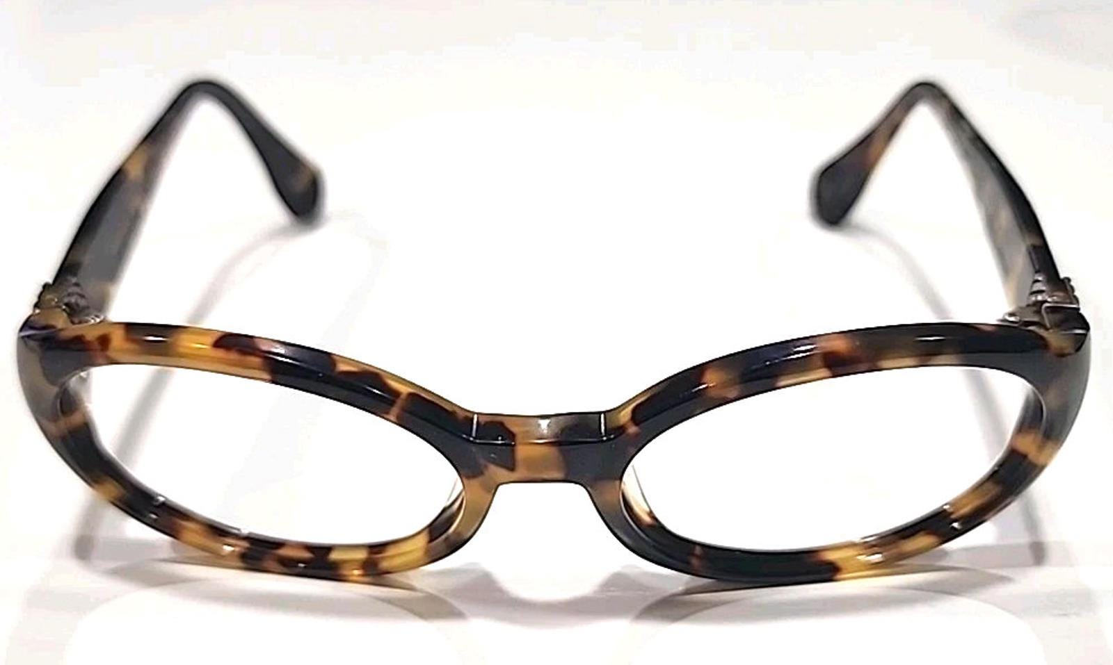 Morgenthal Frederics Grand Tortoise Oval Sunglasses Frame 54  display picture 2