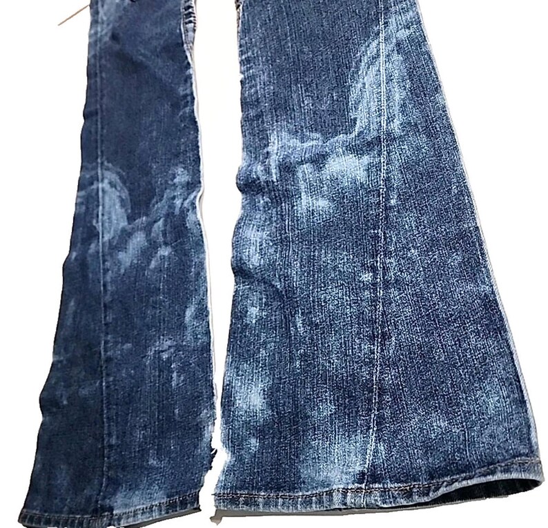 True Religion Joey Jeans Blue Distressed Flap Pocket Bell Bottom 30Wx34L image 13