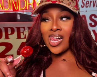 Cappello da camionista Von Dutch personalizzato