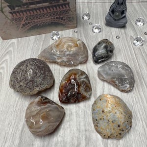 Agate Enhydros