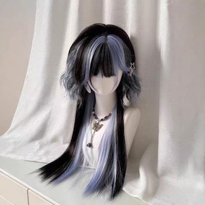 クールな女の子の蘭の紫のグラデーションの黒いかつらハンサムなパンクスタイルの長いストレートヘアの高温シルクのかつらクラゲの頭のかつら