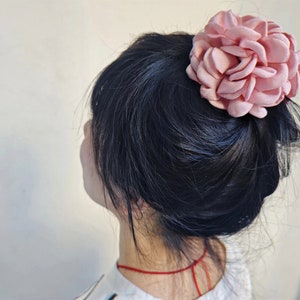 Vintage Flower Hair Clip Claws Hair Women Girls Hairpins Hair Accessories for Women Women Hairpins Flower Clips Bohemia Hair Clips image 2