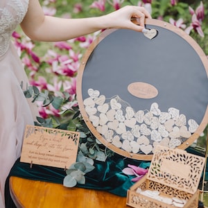 Wedding Alternative Guest Book Sign with Acrylic Glass with Mountain Print, Rustic Wedding Decor, Custom Name Acrylic Wedding Sign