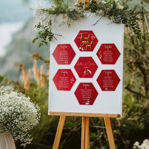 Tableaux de table de mariage, cartes hexagonales modernes Trouvez votre siège, panneaux de tableau de table de mariage, décoration de mariage bordeaux personnalisée