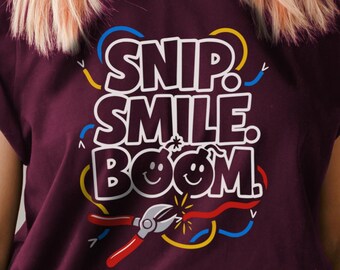 Board Game shirt – Bomb Busters Game – Board Game Gift – Family gaming shirts Gamer gift for birthday Christmas Gaming Gift Spiel des Jahres
