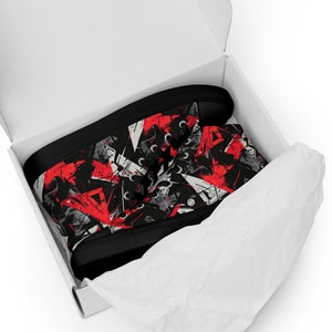 Men’s high top canvas shoes