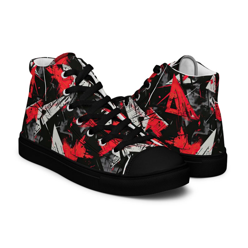 Men’s high top canvas shoes