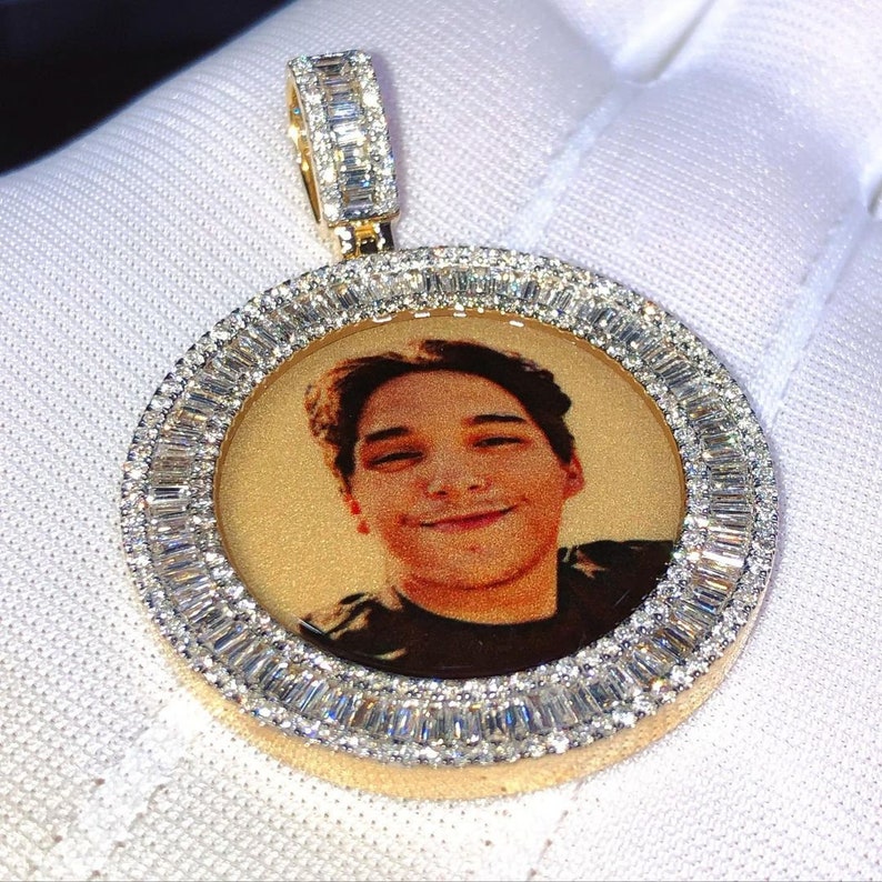 Solid 14K Gold VVS Baguette Photo Pendant Real Moissanite Diamond Iced Out Memory Pendant Men's
