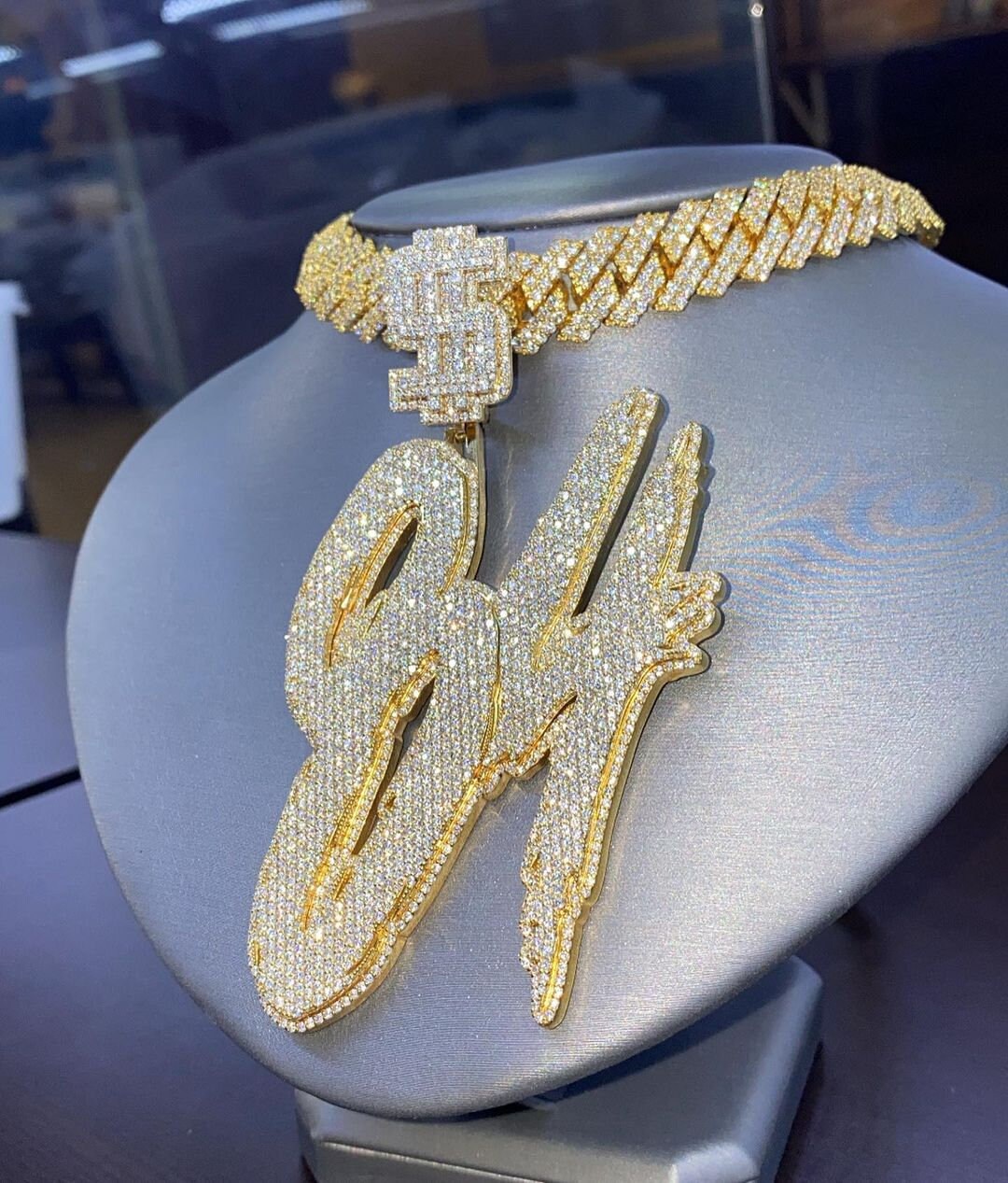 Men's Iced Out Number Pendant VVS Moissanite Pendant Custom Hip Hop