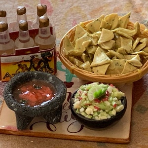 Miniature dollhouse artisan Happy Cinco de Mayo party serving board 1:12