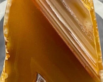 Brazilian Agate Geode: Polished Specimen, Small Crystal Center