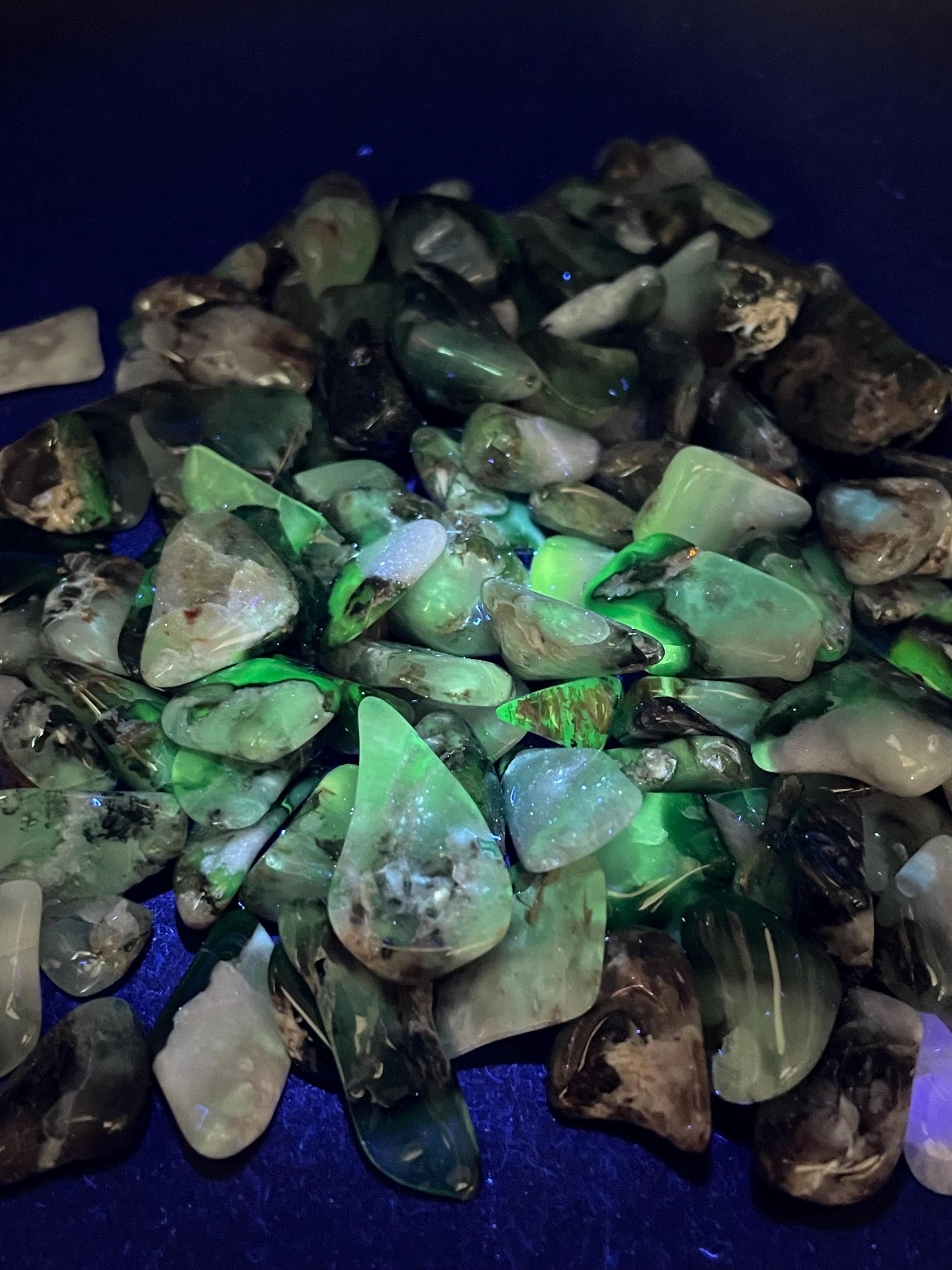South Dakota Chalcedony Tumbled and Polished Chips and Pieces