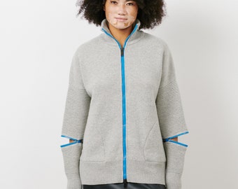 UNISEX. Merino Wool Cardigan. Responsible wool. Baggy Sweater with Zips. Minimalist Style. Sustainable cozy knitwear. Edgy, comfy & stylish.