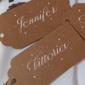 Etichette personalizzate scritte a mano su carta kraft | Etichette regalo | Etichette Natale Bomboniere Festa mamma San Valentino Compleanno