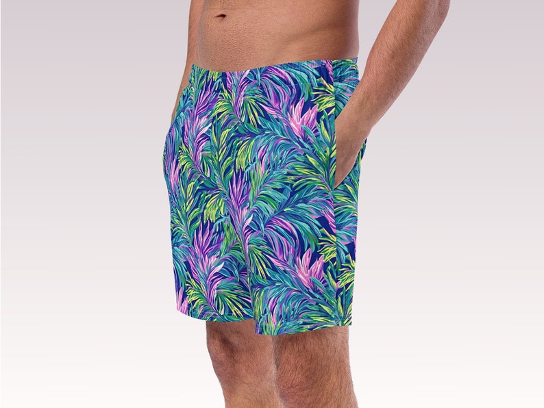 Tropical Palm Leaves Mens Lined Swim Trunks Blue Purple Minimal Swimwear UV Sun Protection Swimsuit Guys Swim Wear for Vacation Beach Pool