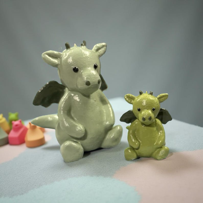 REA Polaroid fotohållare för Instax | Mjukisdjursdisplay i Jellycat-stil | Handmålad och 3D-utskriven | Unik presentidé för samlare bild 13