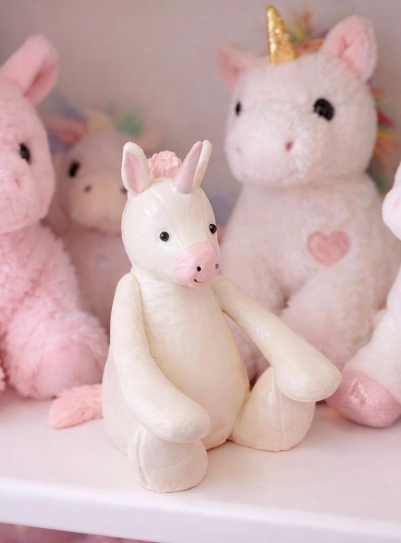 REA Polaroid fotohållare för Instax | Mjukisdjursdisplay i Jellycat-stil | Handmålad och 3D-utskriven | Unik presentidé för samlare bild 18