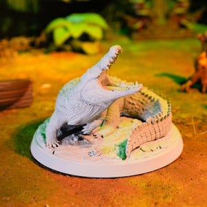 32mm Swamp Crocodile Miniature