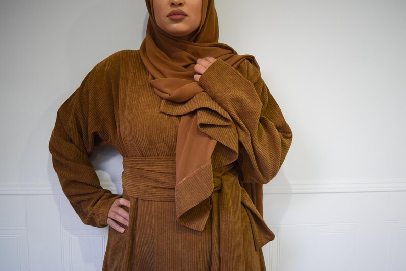 Amal Abaya Inner - Carnation