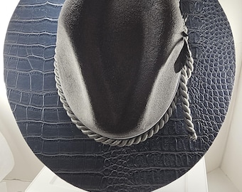 Deluxe Silver Gator back Wide Brim Fedora