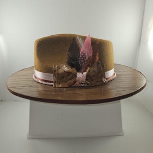 Vintage Wide Brim Fedora FELT WOOL HAT, Rustic Wooden Stylish Brim Fedora Hat gift for Fashion