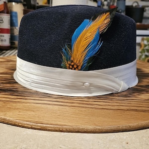 Stylish Navy Blue Wide Wood Brim Fedora