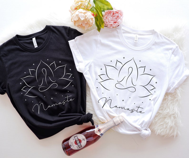 Namaste Lotusblume, Yoga Shirt, Yoga Tshirt, Sport Shirt, Geschenk für ihn, Geschenk für sie, Yoga Geschenk, Spiritual Shirt, Lotusblüte White