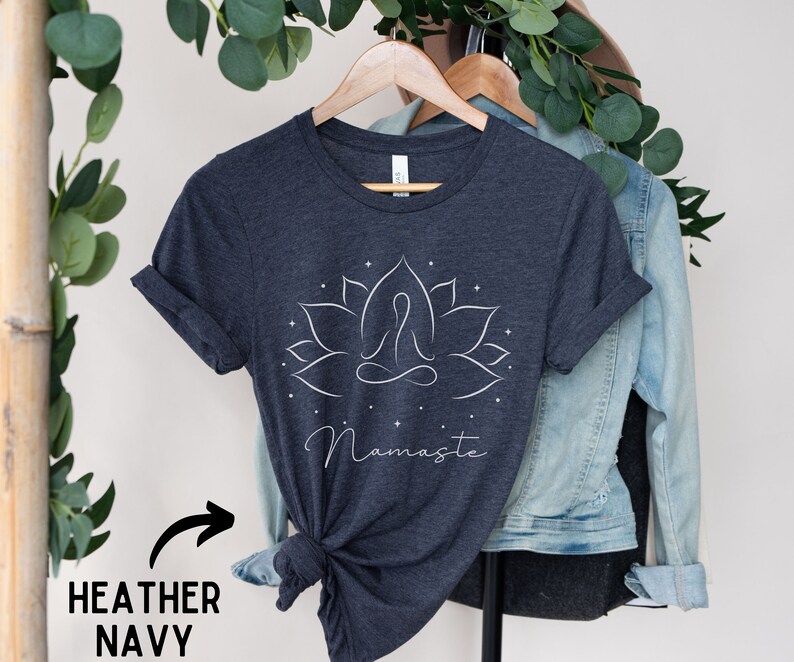 Namaste Lotusblume, Yoga Shirt, Yoga Tshirt, Sport Shirt, Geschenk für ihn, Geschenk für sie, Yoga Geschenk, Spiritual Shirt, Lotusblüte Bild 7