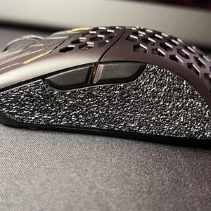 Finalmouse Ultralight X Large (Tiger) Seitengriffe Mehrere Stile, Pick 2 Sets! (Kohlefaser, White Carbon, Hex, Tough Grip, Kunstleder)