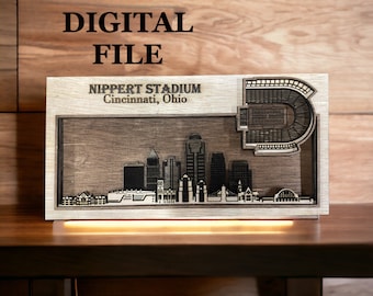 Archivo de corte digital SVG cortado con láser / Horizonte de Cincinnati, Ohio y estadio universitario en 3D