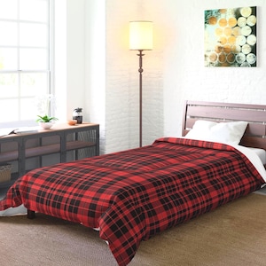 Couette à carreaux Buffalo, très grand lit, lits jumeaux XL, literie à carreaux rouge et noir rustique, décoration de chambre confortable, décoration de cabane esthétique chalet de bûcheron
