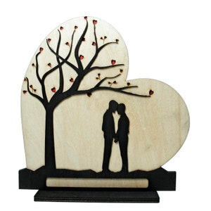 Lovers Tree Display – Loving Gay Male Couple