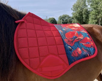 Red glittery CSO saddle pad with poppy pattern for horse or pony size D (COB) - customizable with embroidered first name
