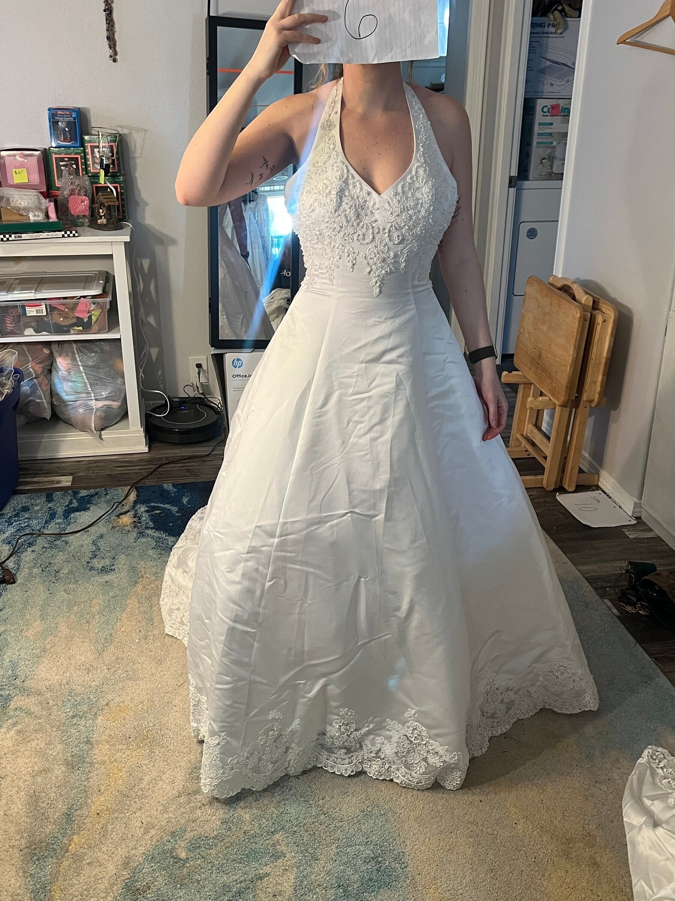 Vintage halter top Wedding Dress. Size 6 (dress #25) Vintage halter top Wedding Dress. Size 6 (dress #25)