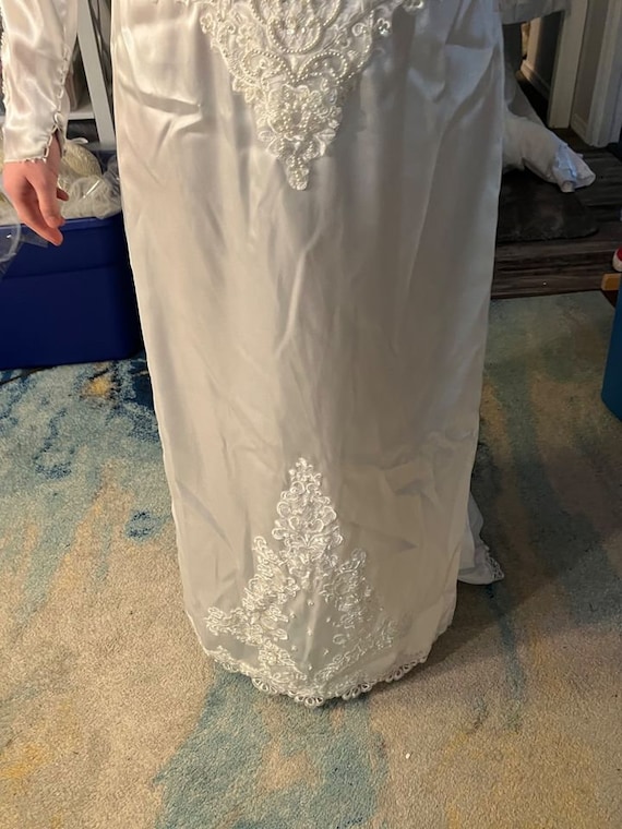 Vintage 90's wedding dress size 10. (dress #68) - image 2