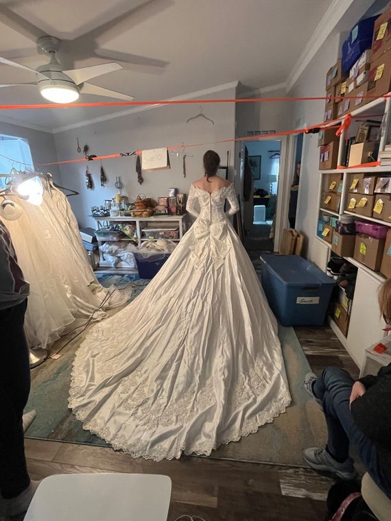 off the shoulder Vintage wedding Gown  (Dress #73) - image 6