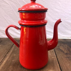 enameled coffee pot