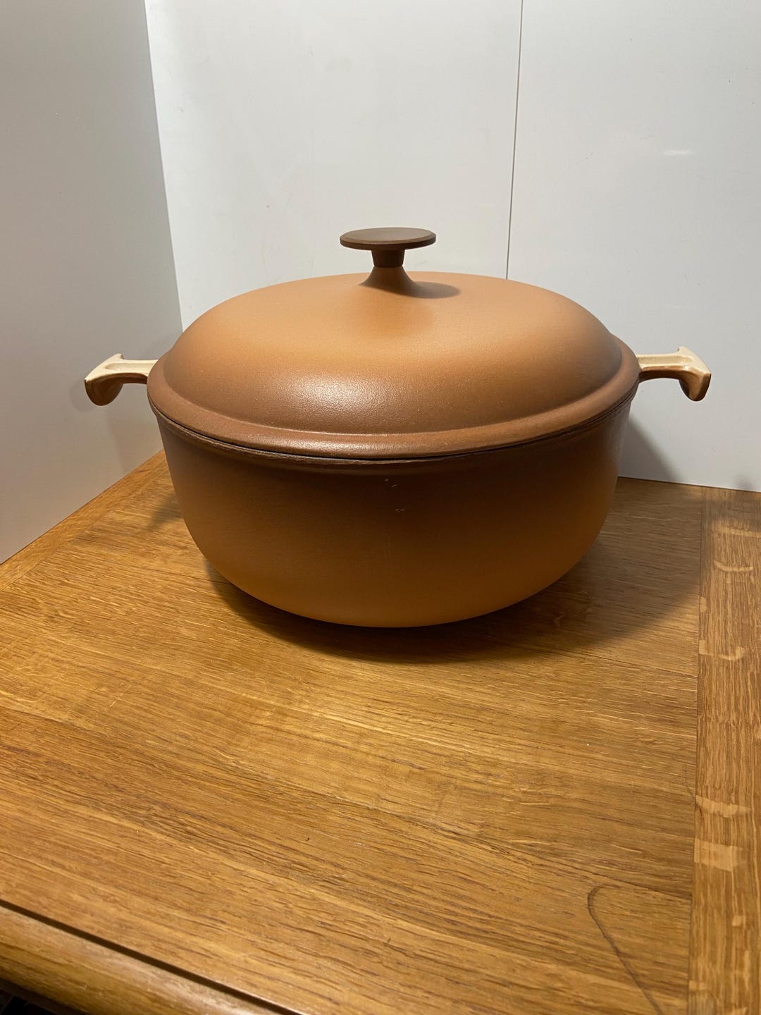 Gusseiserne Auflaufform La Mama Cocotte 21 von Enzo Mari für Le Creuset