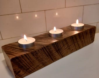 Tea light candle holder