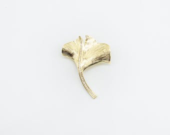 Gold Ginkgo Leaf Brooch: Cubic Zirconia Accents, Nature-Inspired Pin