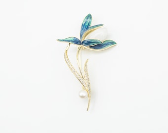 Blue Iris Pearl Brooch – Enamel & Gold Accents