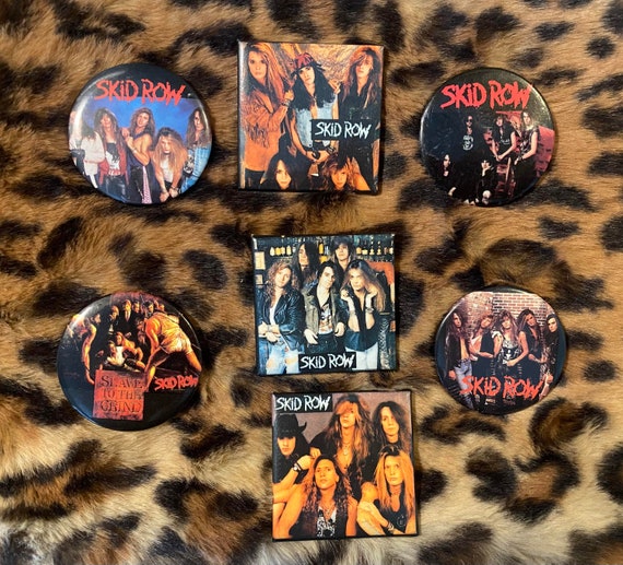 Skid row pins/buttons vintage