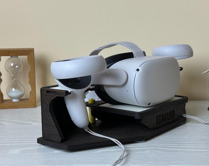 Tech Accessories Gift: VR Glasses Stand & Headset Holder, Gaming Room Decor for Him, Perfect wooden Gifts for Dad Teen Boy Gamer