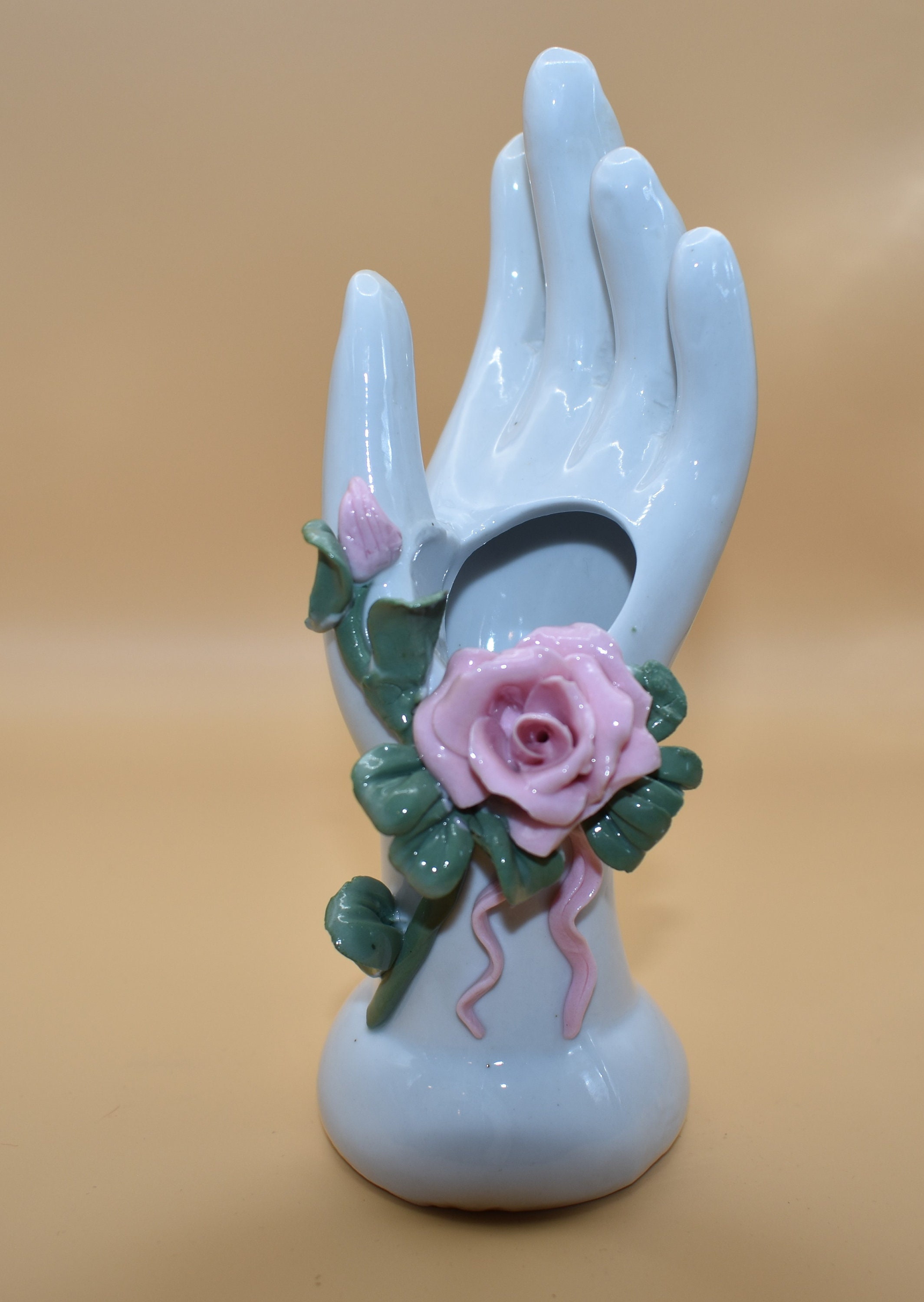 ヴィンテージ〉ピンク水晶の柱のような花瓶 ヴィンテージ〉ピンク水晶