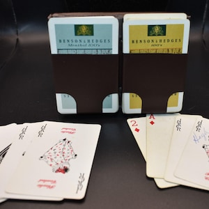 Vintage Benson & Hedges Werbung Spielkarten. geöffnete und gebrauchte komplette Decks; inklusive Joker.