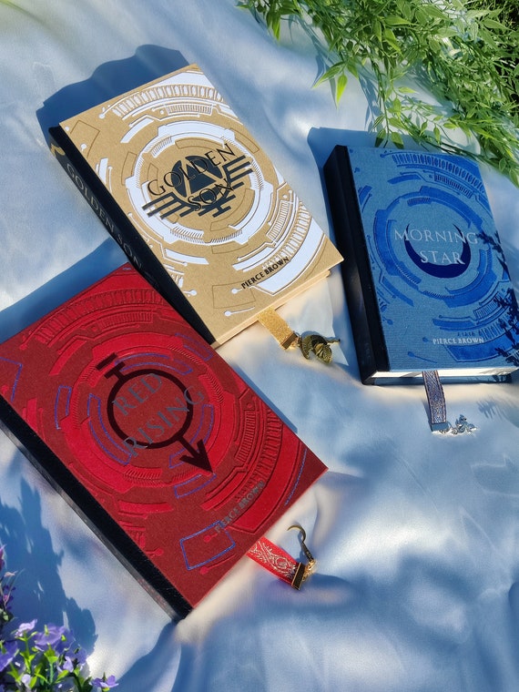 Red Rising Series Set